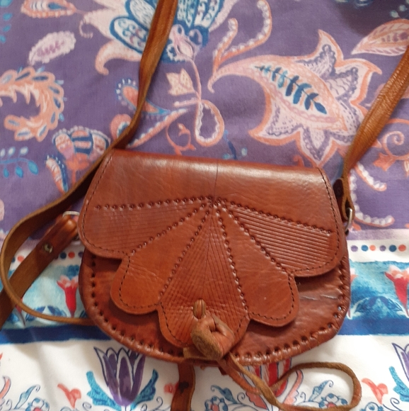 Unknown Handbags - VINTAGE LEATHER Cross body bag